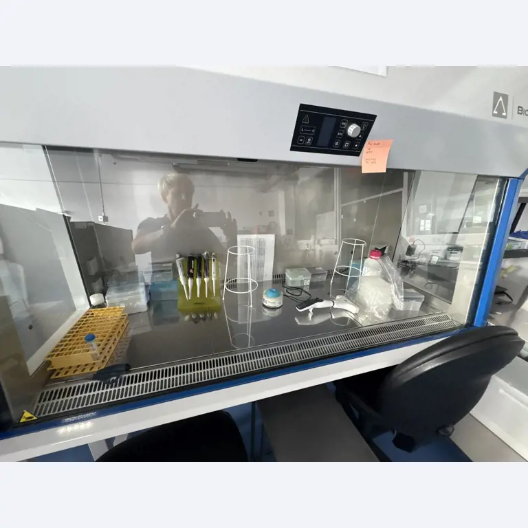High-quality laboratory and analysis equipment-5