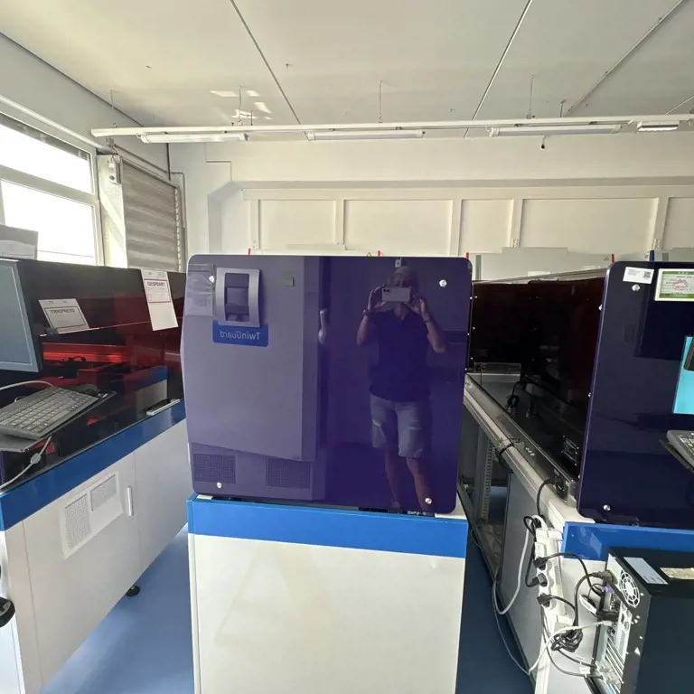 Sistema automático de pipetagem/doseamento AIKANG Uranus AE145