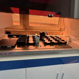 Sistema automático de pipetagem/doseamento AIKANG Uranus AE145