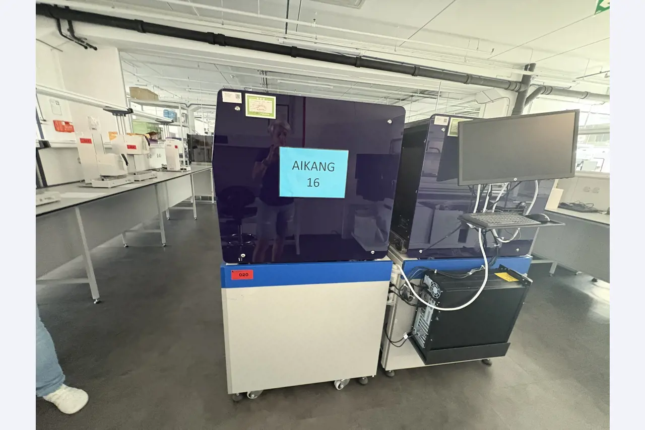 High-quality laboratory and analysis equipment-4