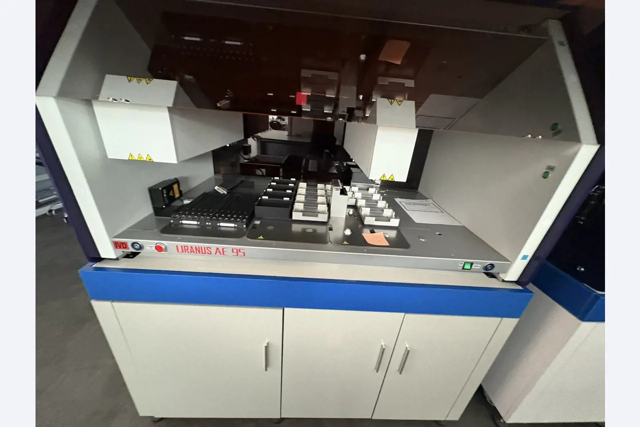 High-quality laboratory and analysis equipment-4