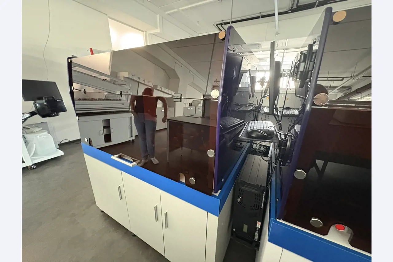 High-quality laboratory and analysis equipment-6