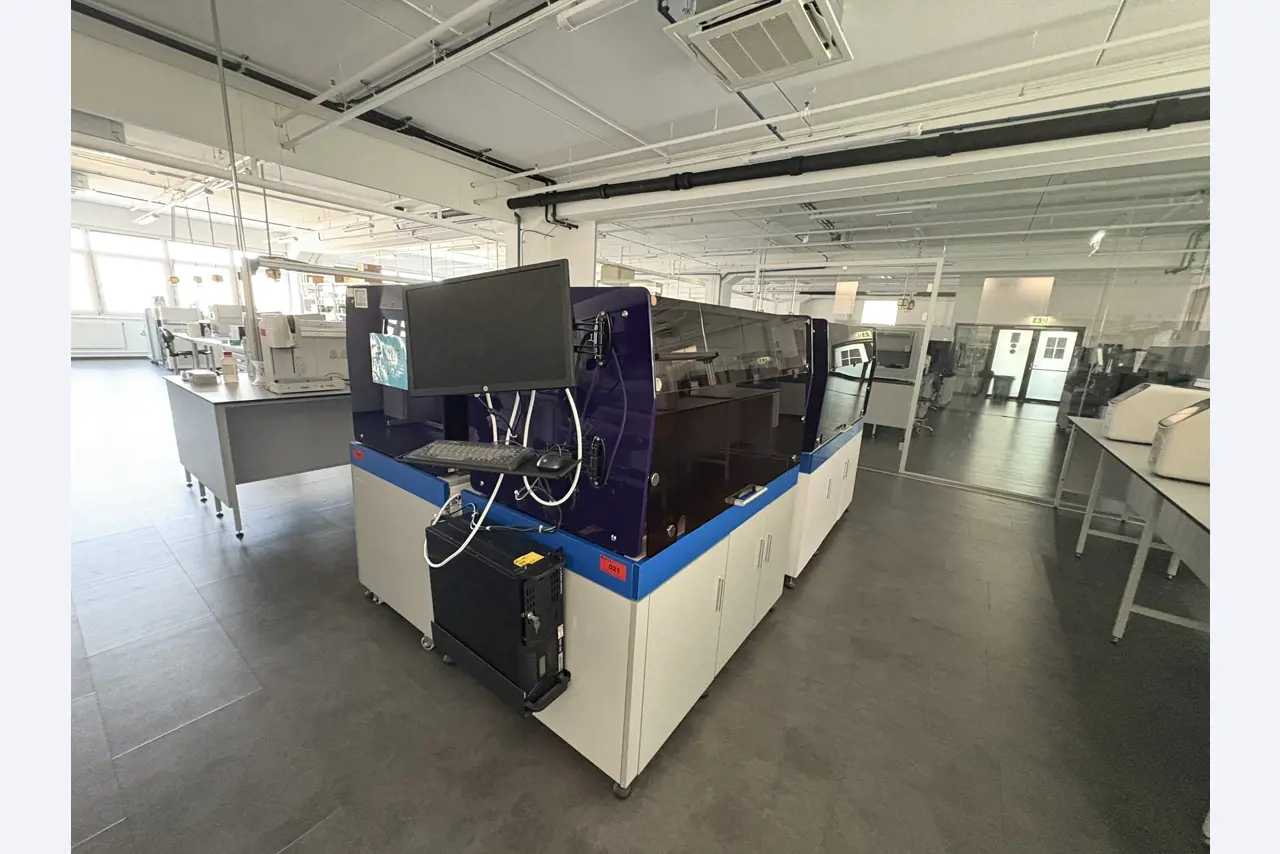 High-quality laboratory and analysis equipment-7