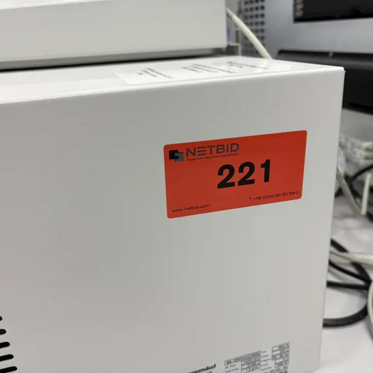 Centrifugadora refrigerada Eppendorf Centrifuge 5804R