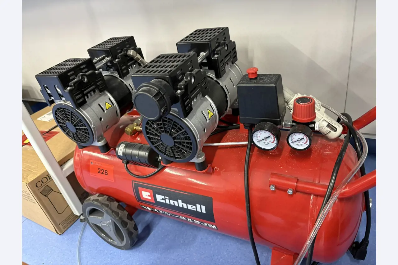 Vysoce kvalitní laboratorní a analytické vybavení-7