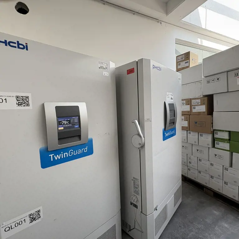 Congelador de temperatura ultra baixa (TwinGuard) PHCBI TwinGuard