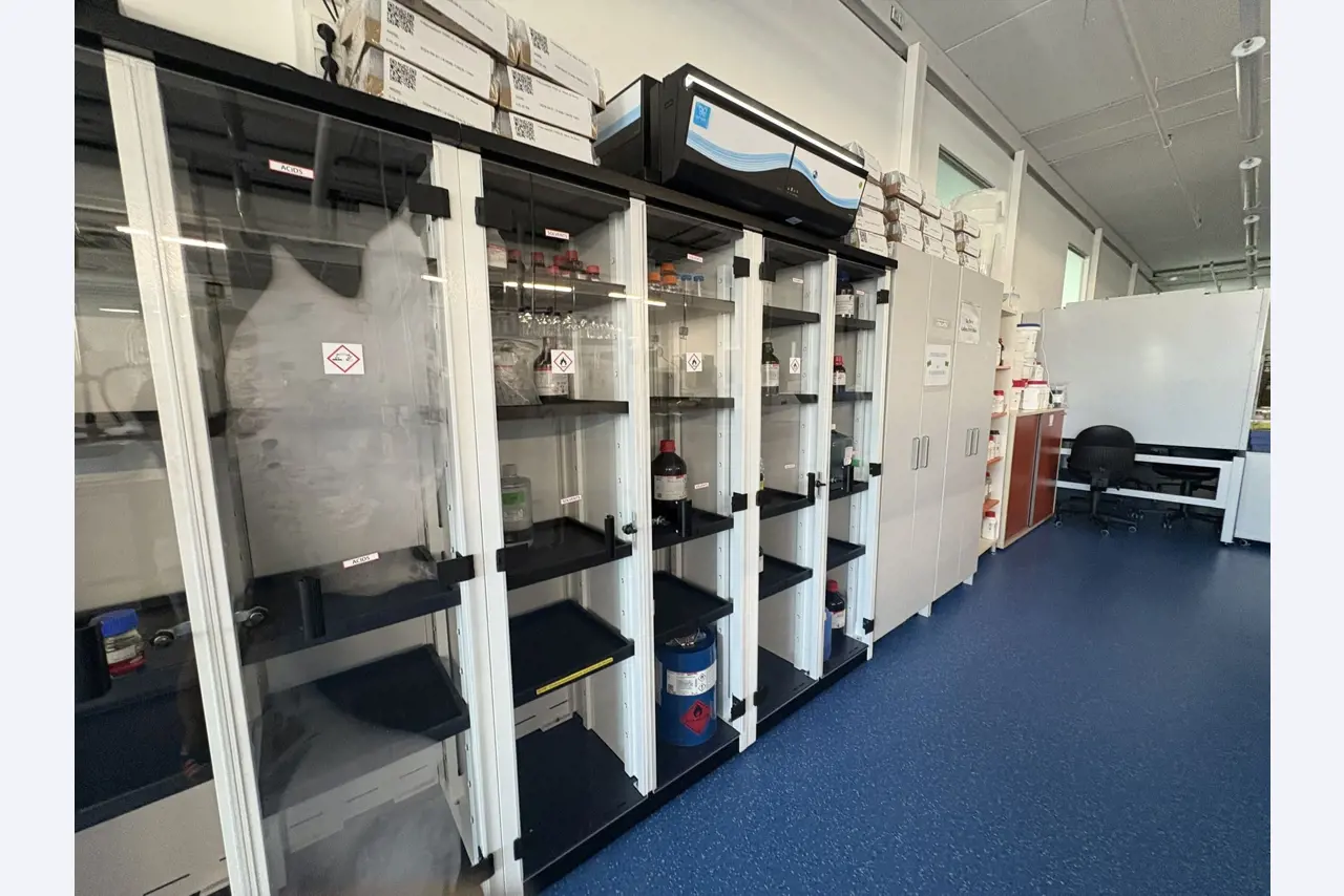 Equipos de laboratorio y análisis de alta calidad-5