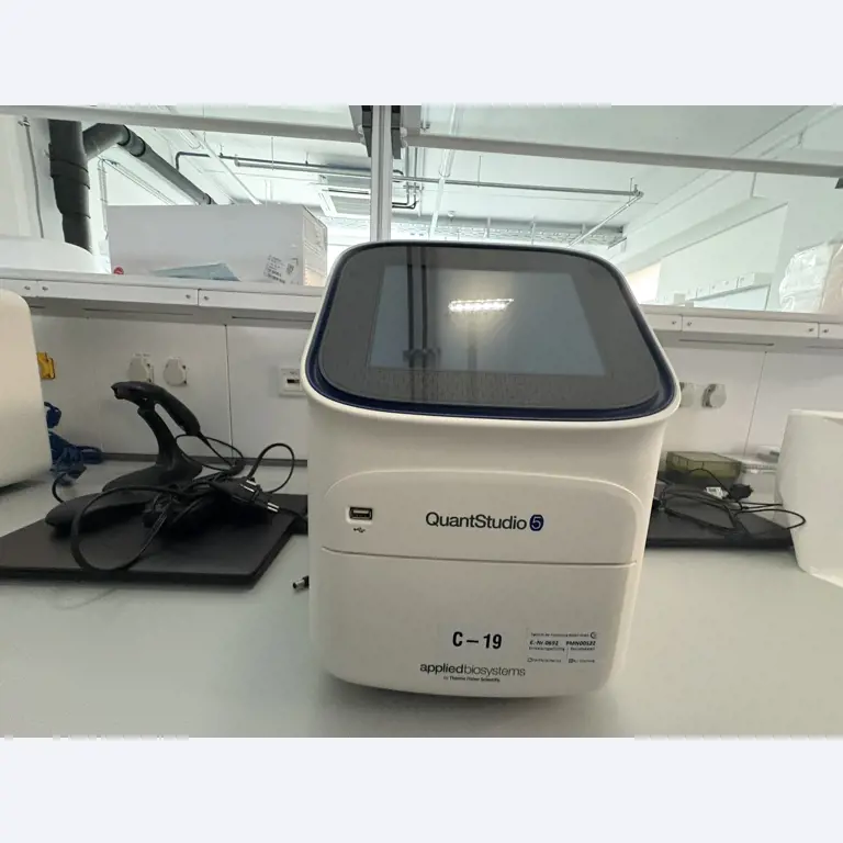 High-quality laboratory and analysis equipment-5