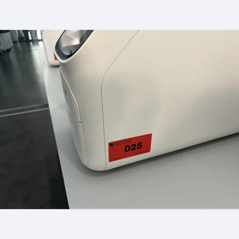 High-quality laboratory and analysis equipment-1