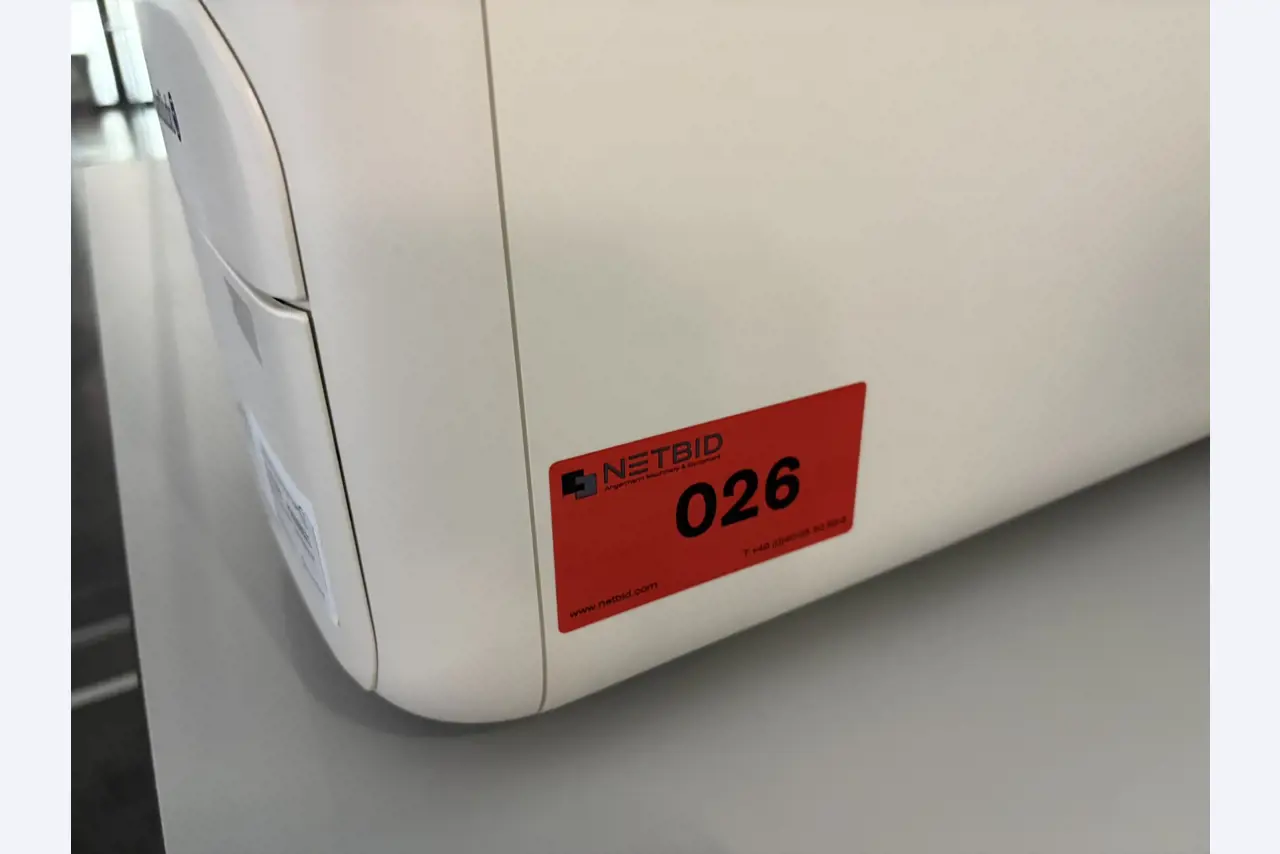 High-quality laboratory and analysis equipment-1