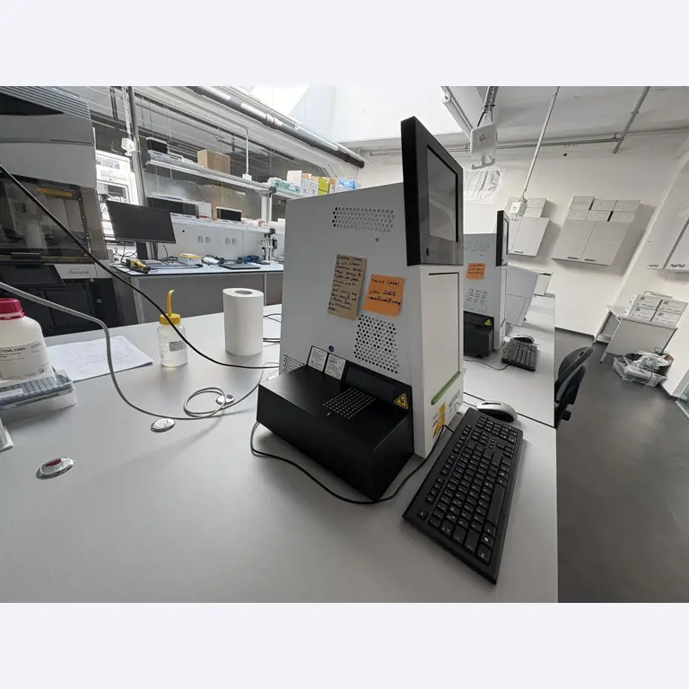 High-quality laboratory and analysis equipment-4