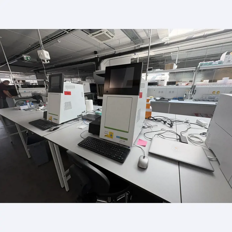 High-quality laboratory and analysis equipment-2