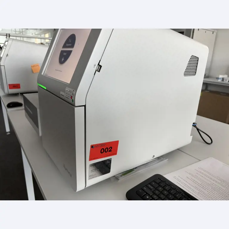 High-quality laboratory and analysis equipment-1