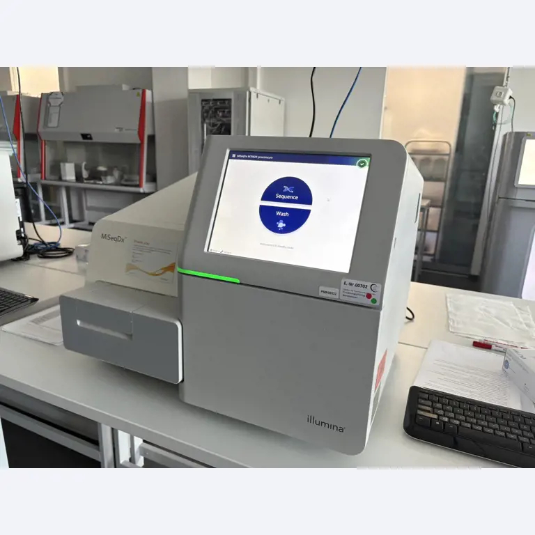 High-quality laboratory and analysis equipment-3