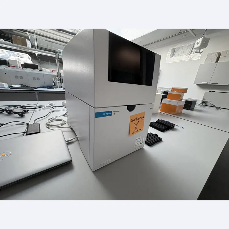 High-quality laboratory and analysis equipment-3