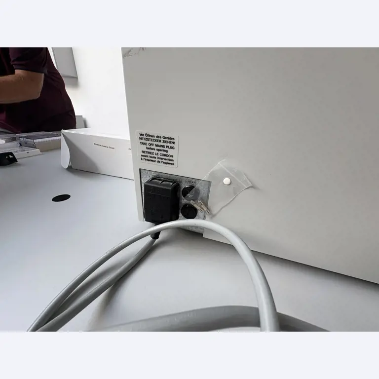 High-quality laboratory and analysis equipment-5