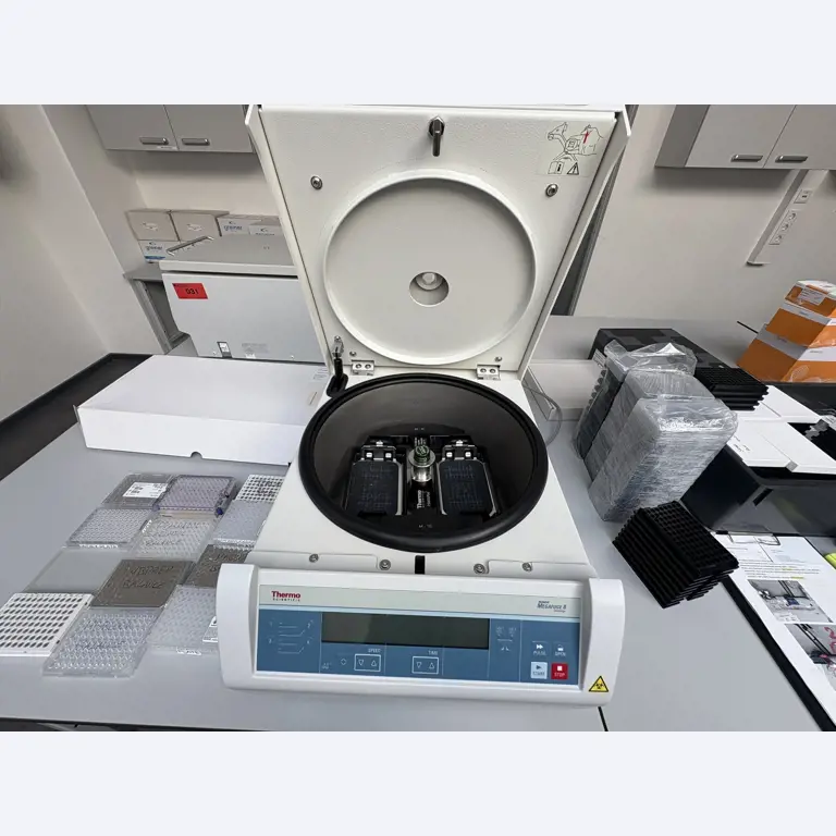 High-quality laboratory and analysis equipment-4