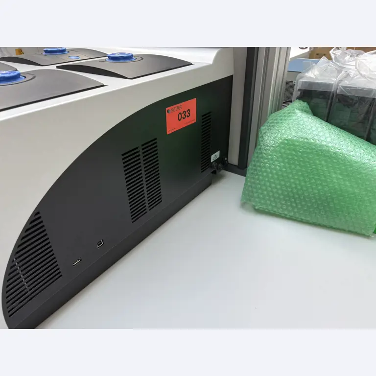 High-quality laboratory and analysis equipment-1