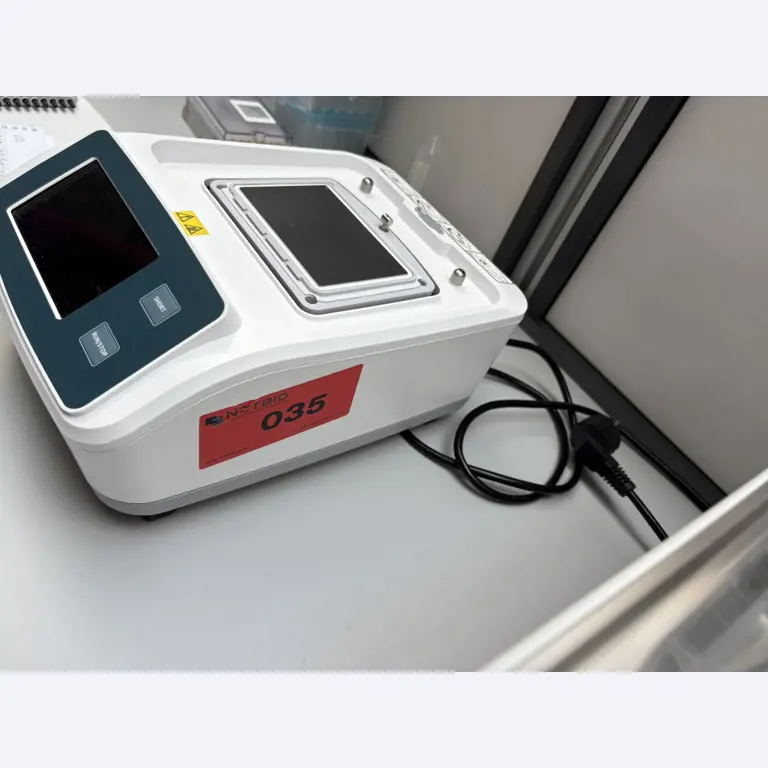 High-quality laboratory and analysis equipment-1