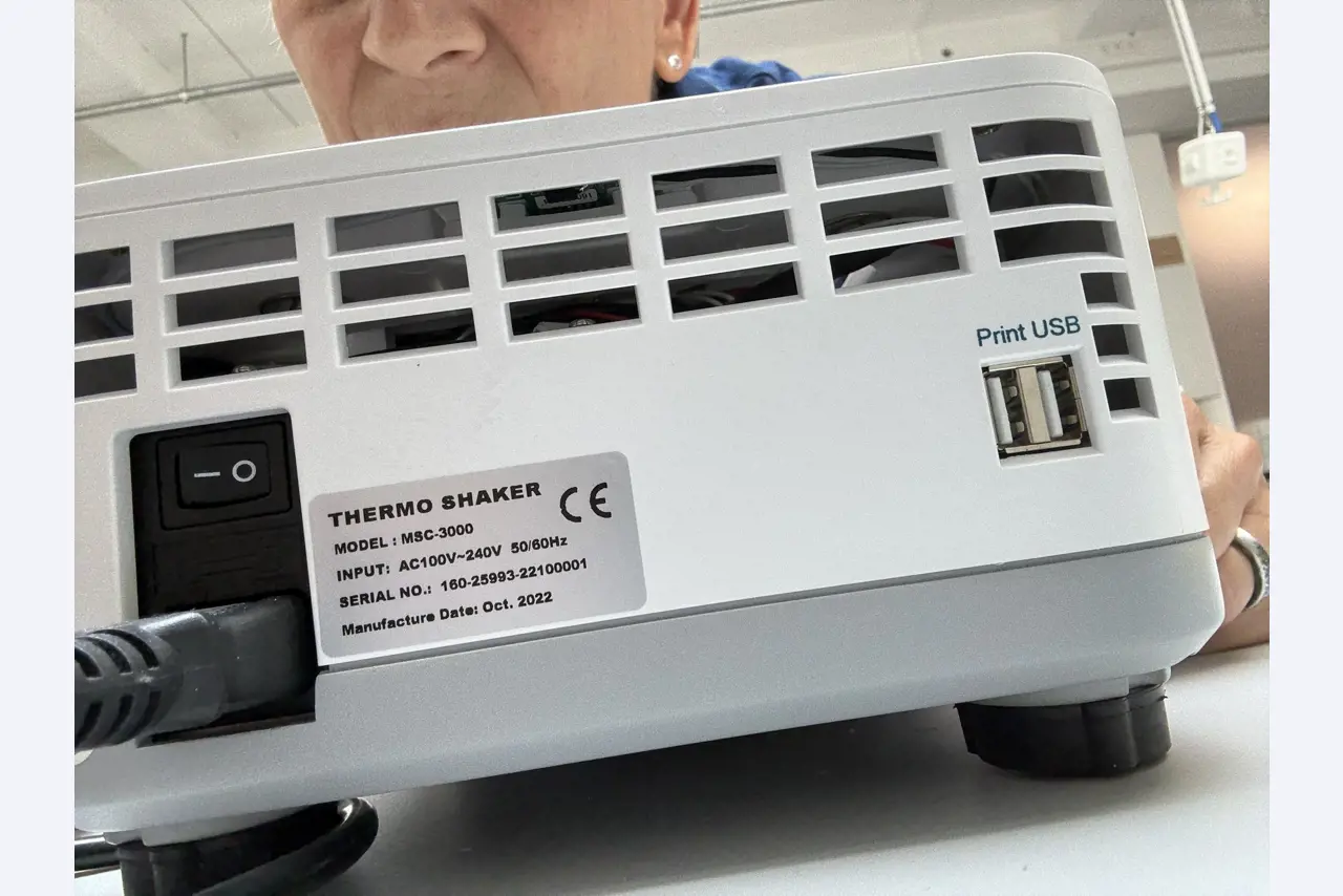 High-quality laboratory and analysis equipment-5