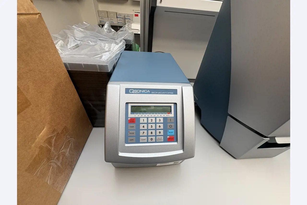 High-quality laboratory and analysis equipment-5