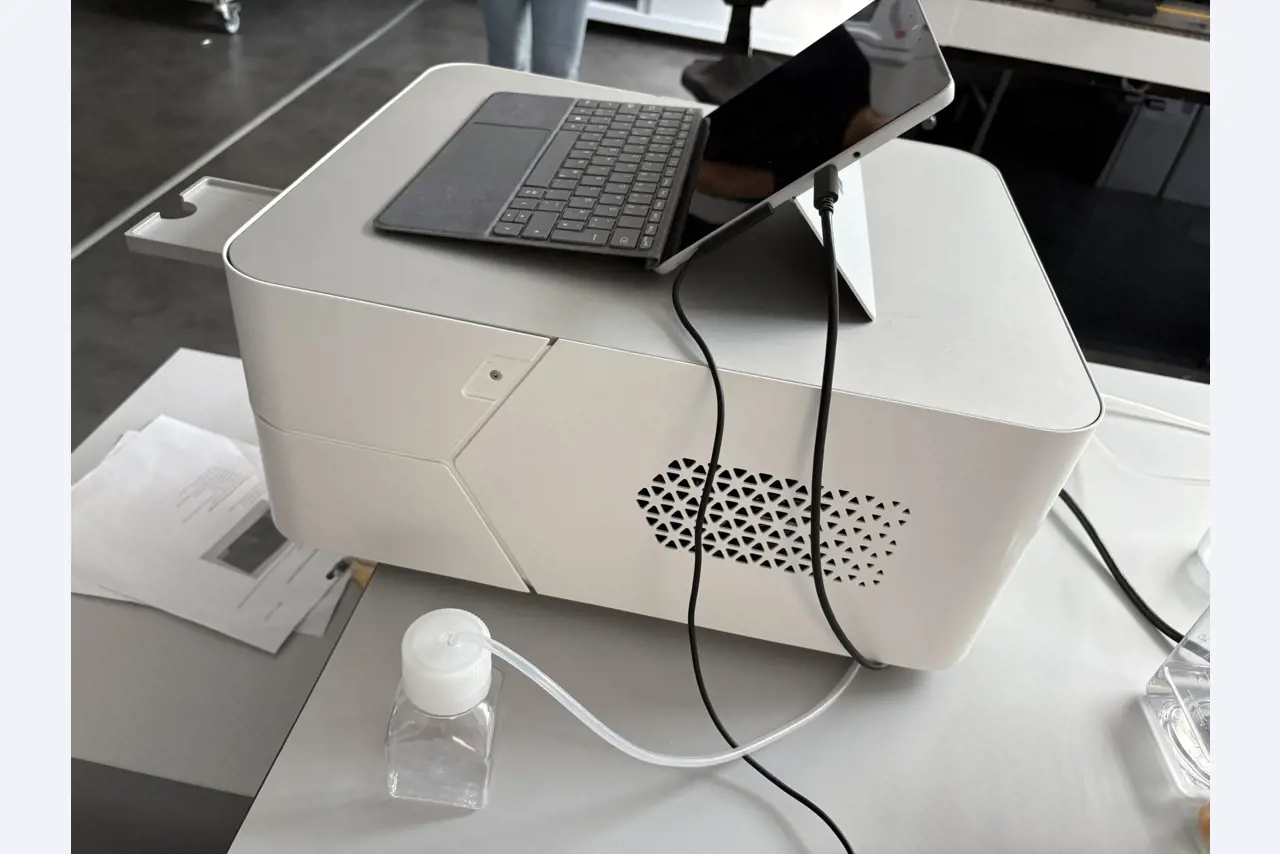 High-quality laboratory and analysis equipment-4