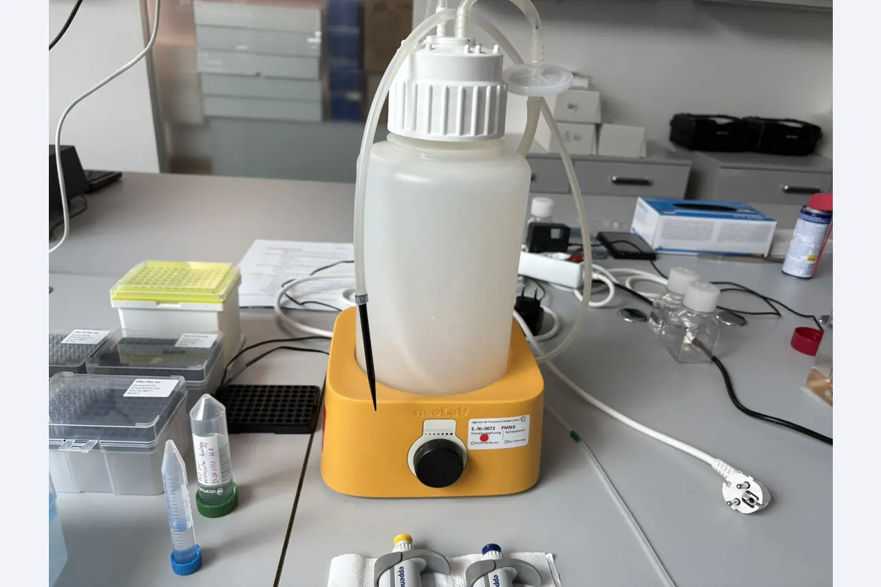 High-quality laboratory and analysis equipment-2