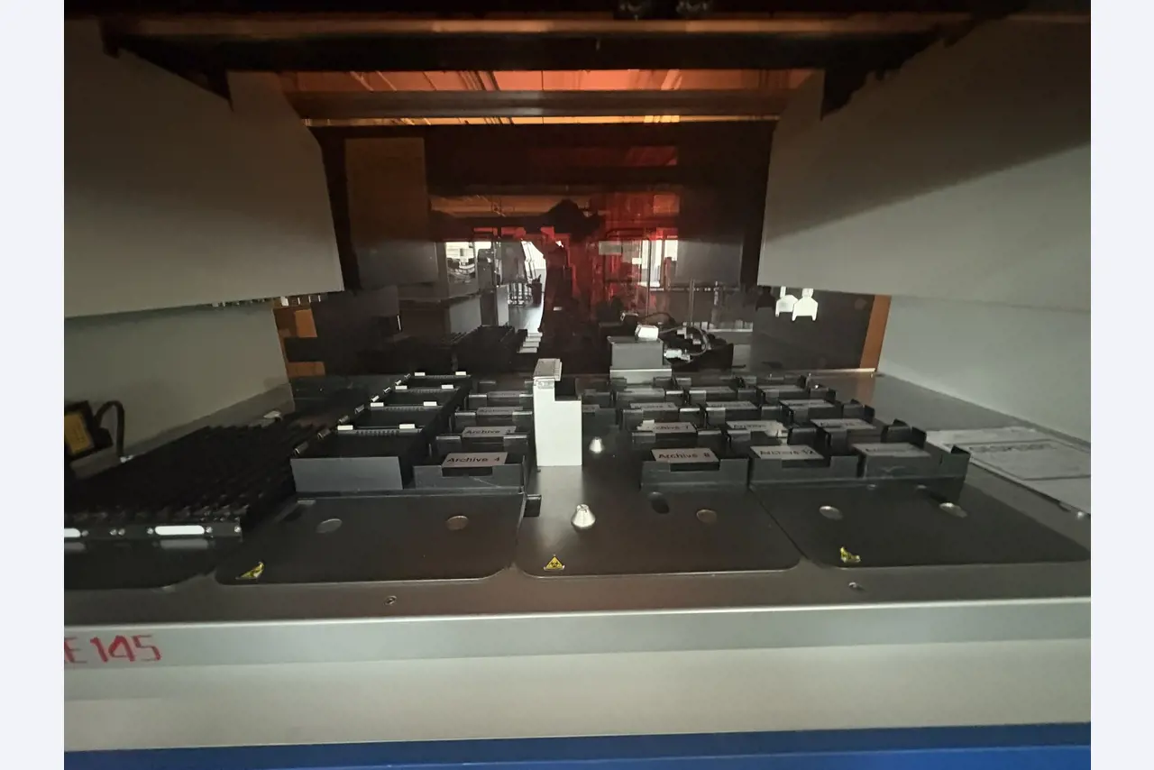 High-quality laboratory and analysis equipment-3