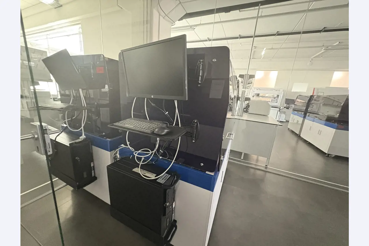 High-quality laboratory and analysis equipment-5