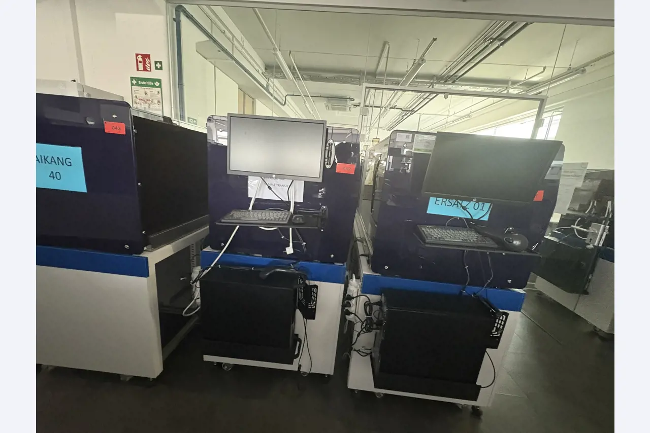 High-quality laboratory and analysis equipment-5