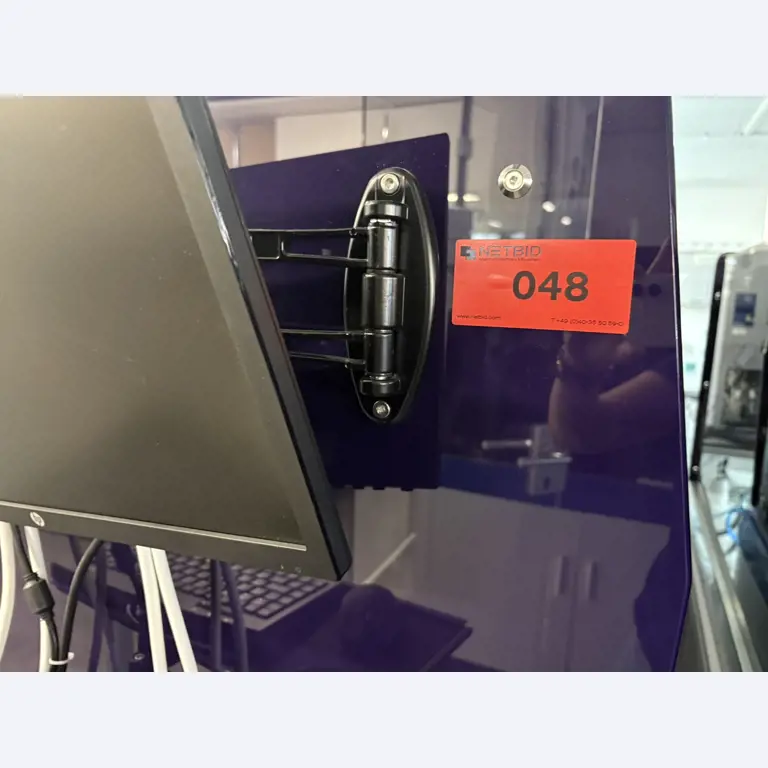 Visokokakovostna laboratorijska in analitska oprema-3