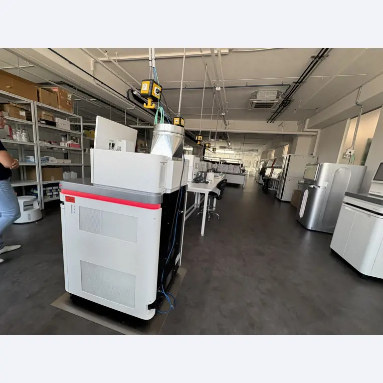 Visokokakovostna laboratorijska in analitska oprema-7