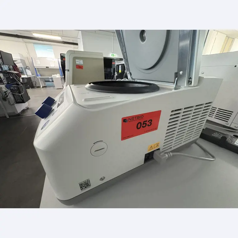 High-quality laboratory and analysis equipment-1