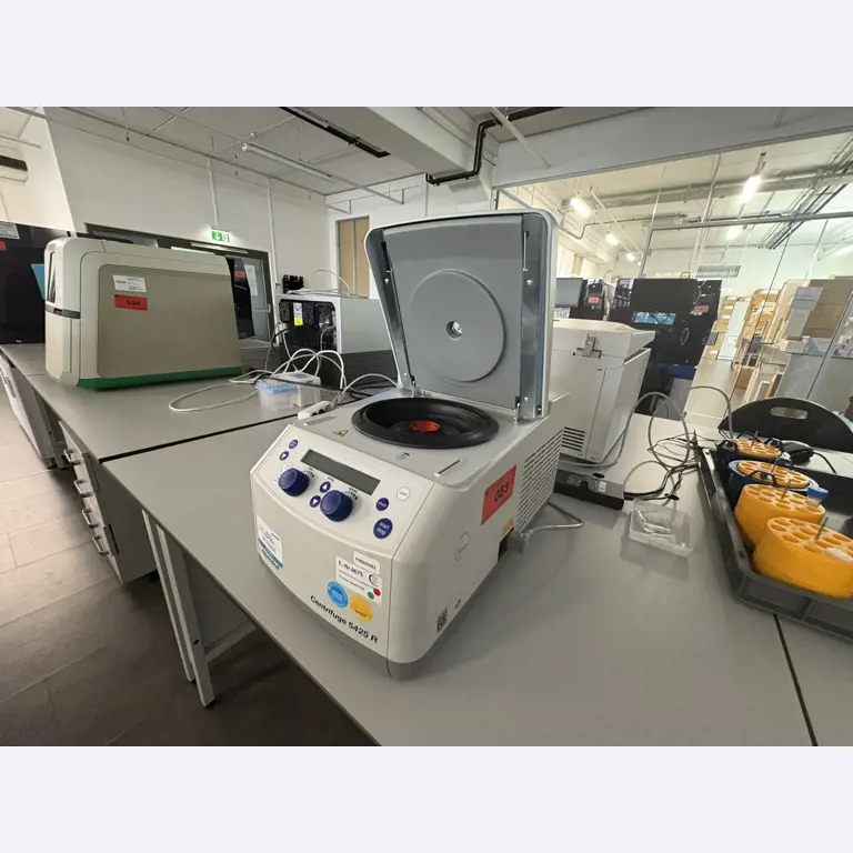 High-quality laboratory and analysis equipment-2