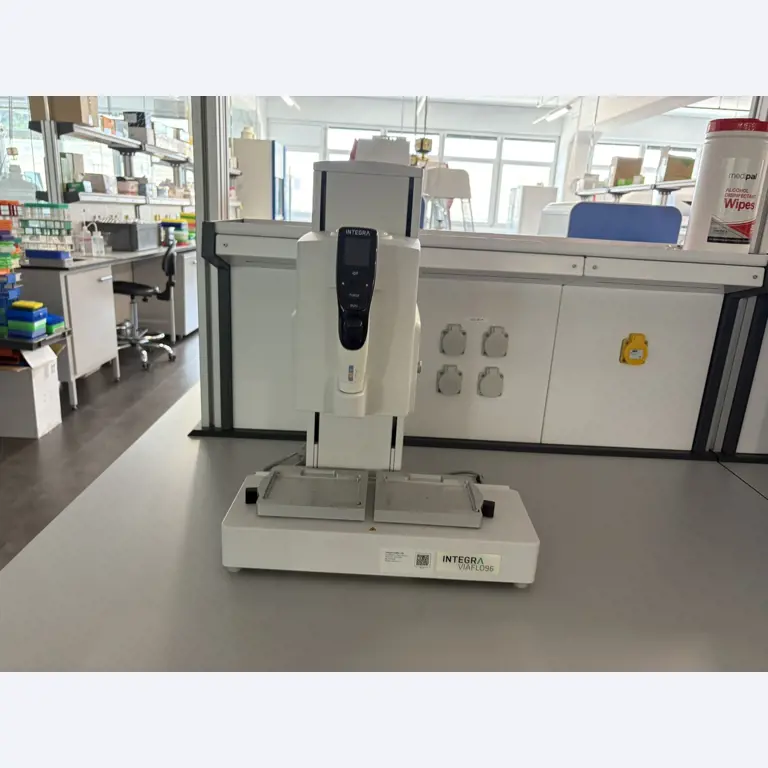 High-quality laboratory and analysis equipment-3