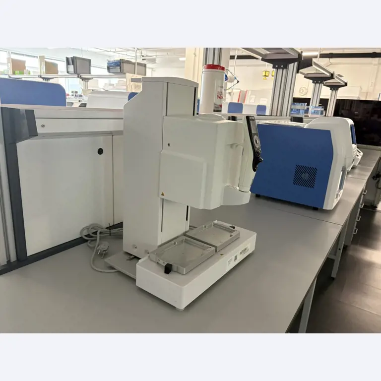 High-quality laboratory and analysis equipment-4