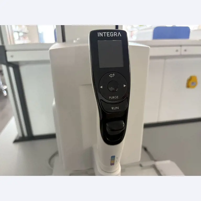 High-quality laboratory and analysis equipment-6