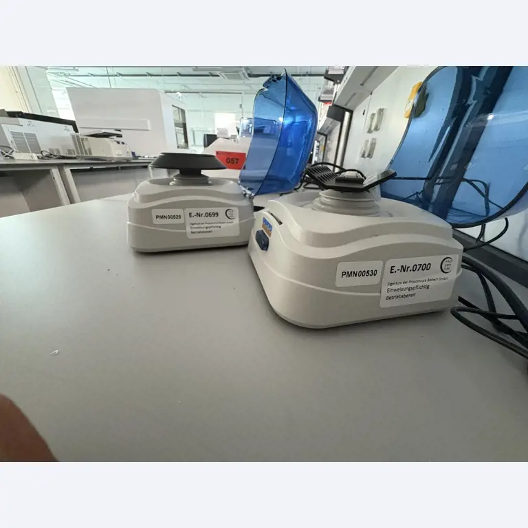High-quality laboratory and analysis equipment-1