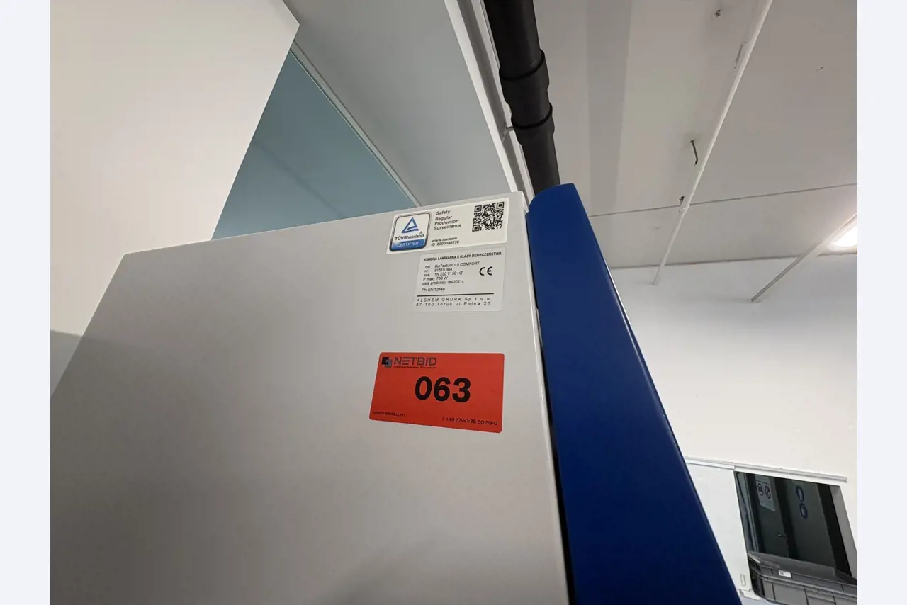 High-quality laboratory and analysis equipment-1