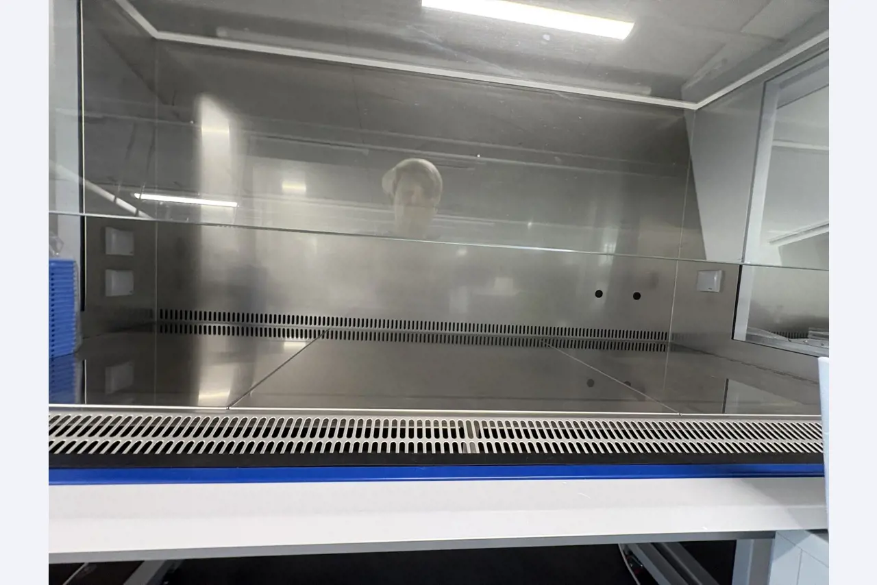 High-quality laboratory and analysis equipment-4