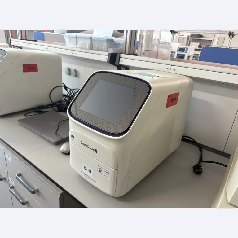 High-quality laboratory and analysis equipment-2