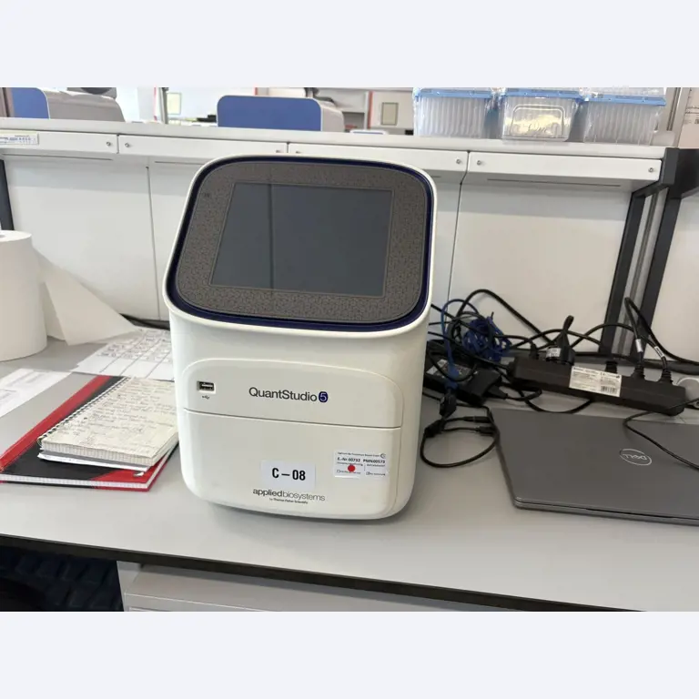 High-quality laboratory and analysis equipment-2