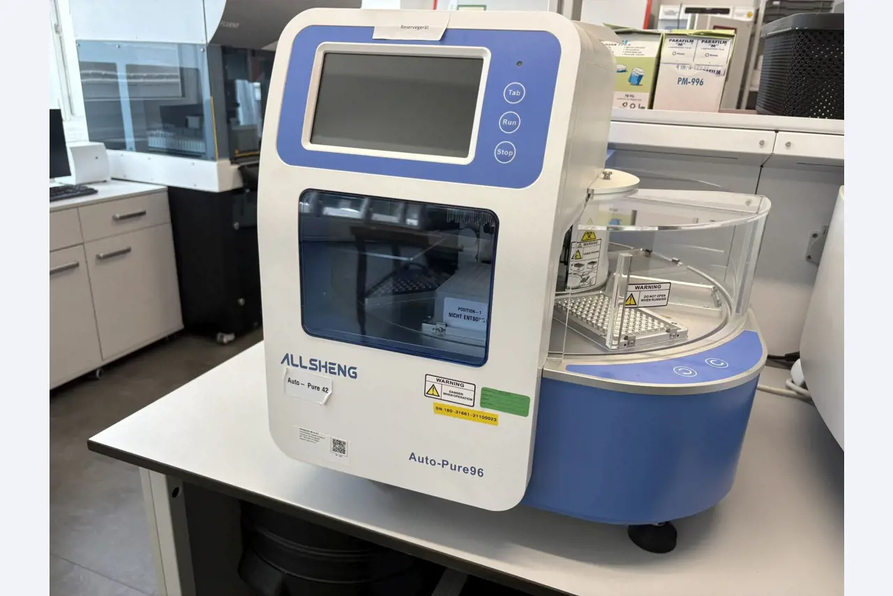 High-quality laboratory and analysis equipment-4