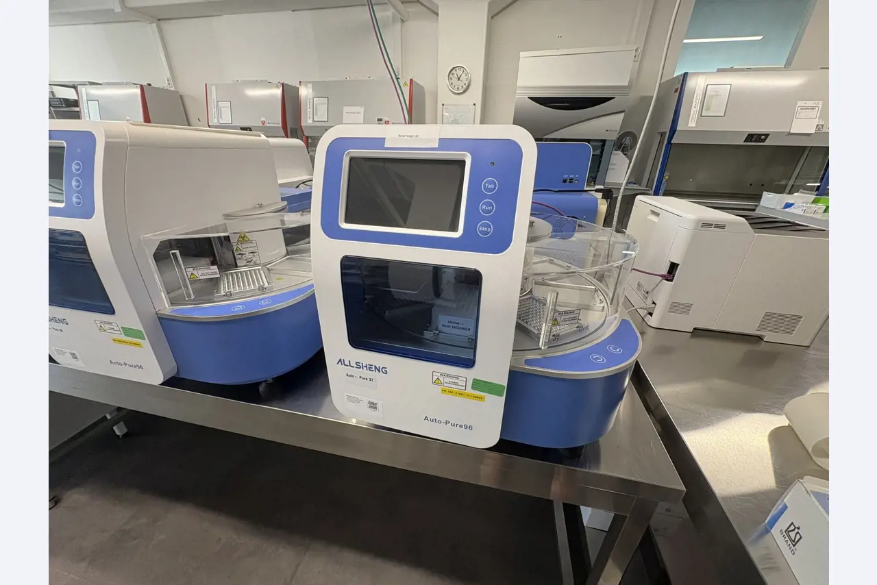 High-quality laboratory and analysis equipment-3