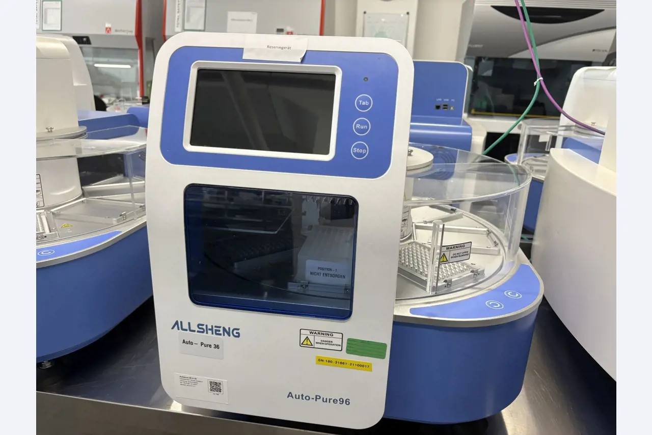 High-quality laboratory and analysis equipment-5