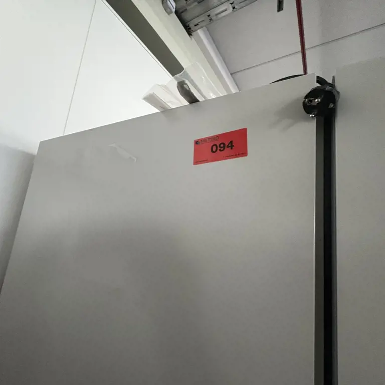 Laboratory refrigerator VWR
