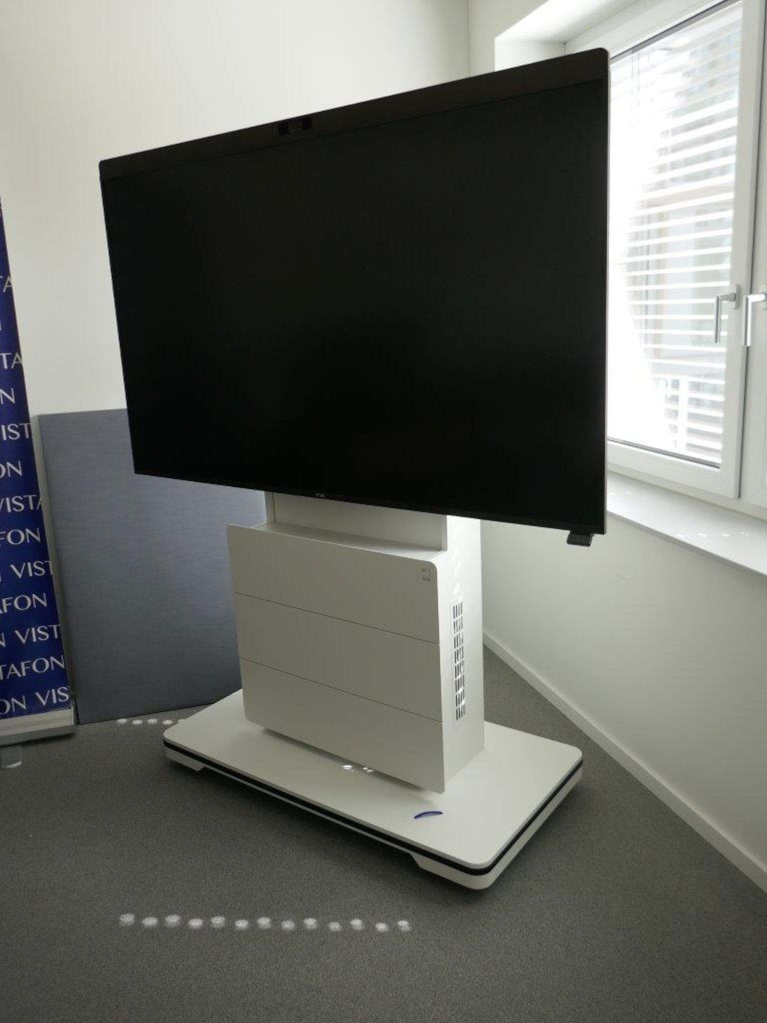 Operating and office equipment-15