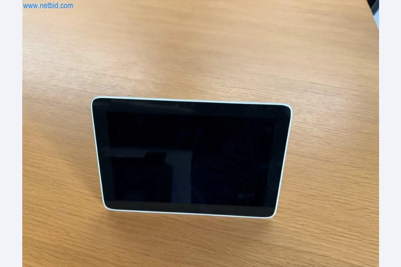 BGA und Warenvorräte wie Konferenztischsystem und Medientechnik -1