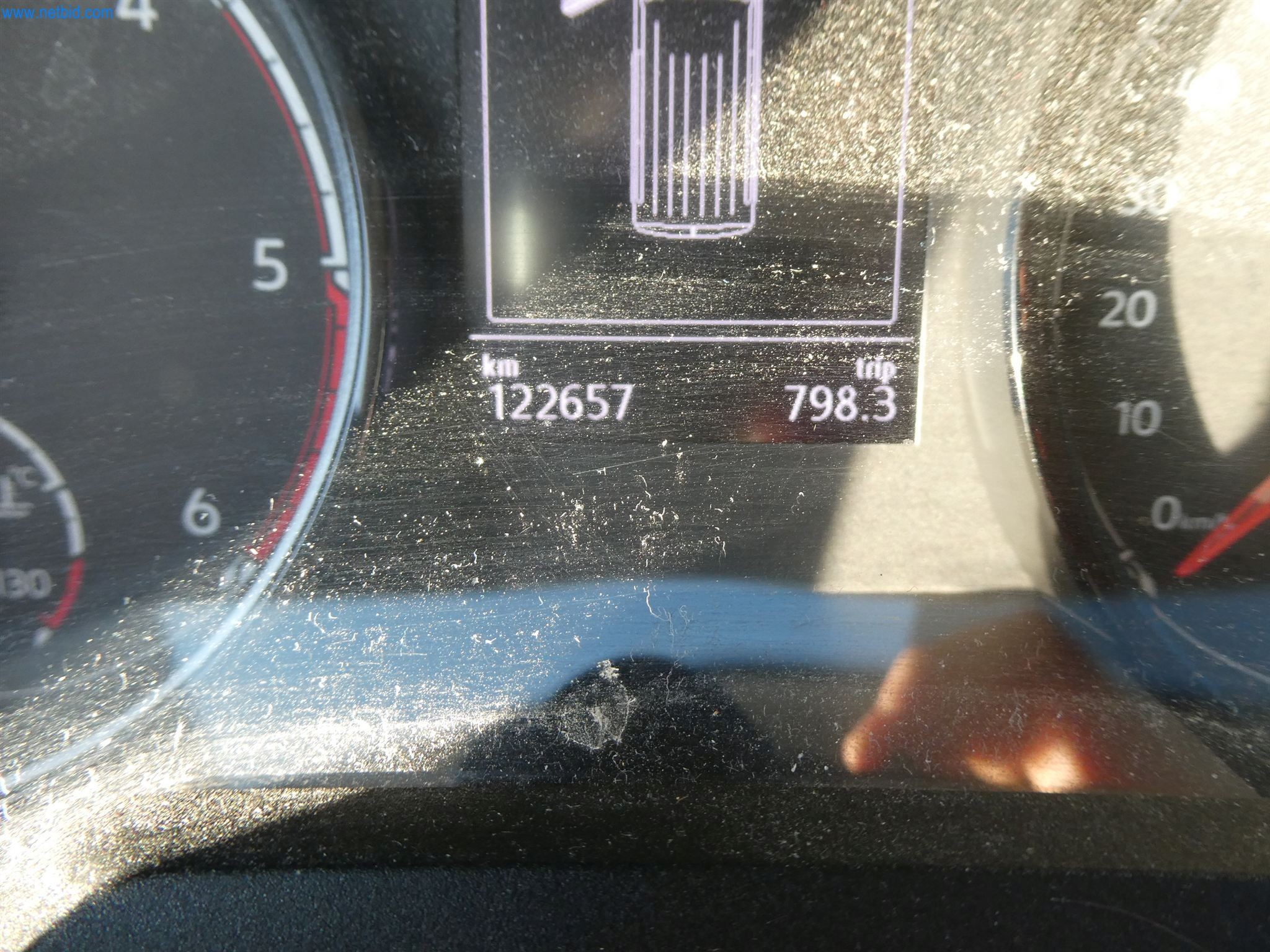 BGA und Warenvorräte wie Konferenztischsystem und Medientechnik -11