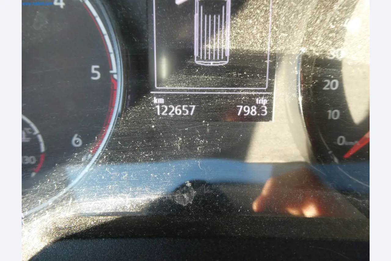 BGA und Warenvorräte wie Konferenztischsystem und Medientechnik -11